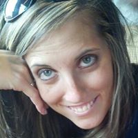 Amanda Augustine Photo 16