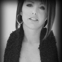 Jamie Petersen Photo 19