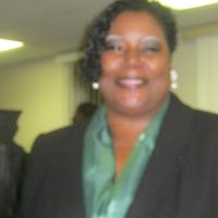 Claudine Robinson Photo 6