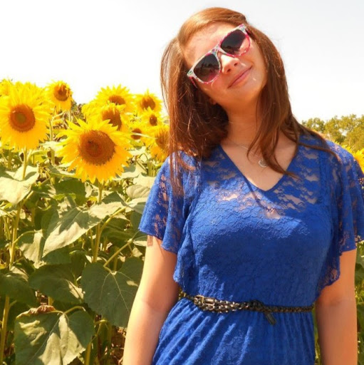 Sarah Blanton Photo 17