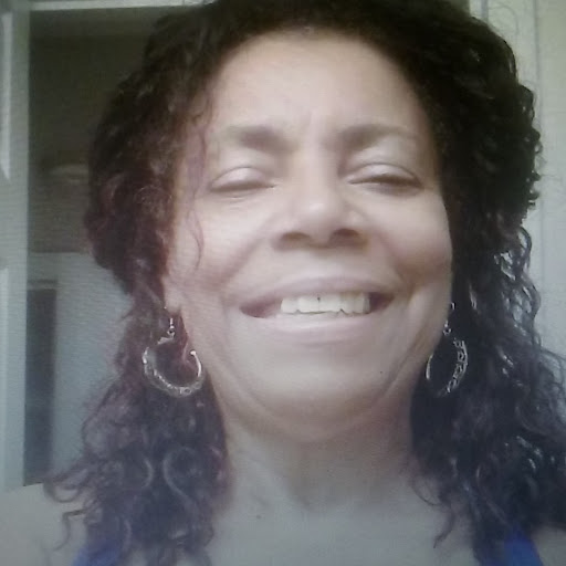 Linda Sims Photo 40