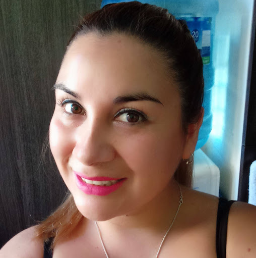 Cristina Villalobos Photo 25