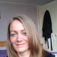 Jane Harper Photo 15