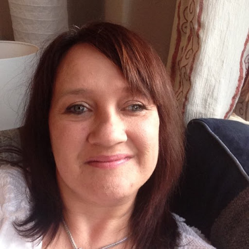 Amanda Mather Photo 16