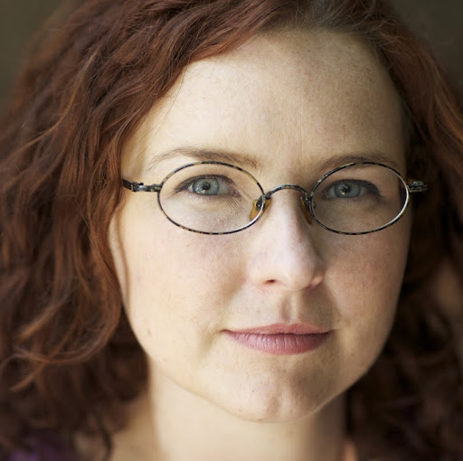 Jennifer Reichert Photo 23