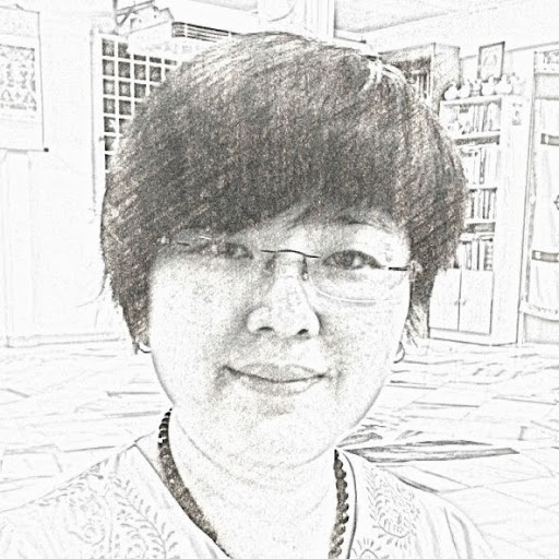 Julie Wong Photo 22