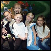 Vicki Platt Photo 4