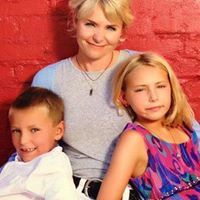 Julie Hager Photo 21