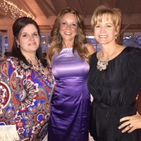 Tracy Lutz Photo 32