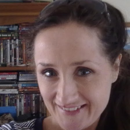 Pauline Elliott Photo 9