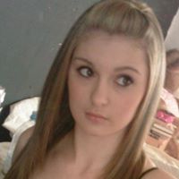 Julia Snyder Photo 7
