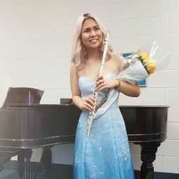 Julia Kim Photo 24