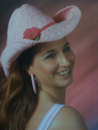 Aimee Nichols Photo 28