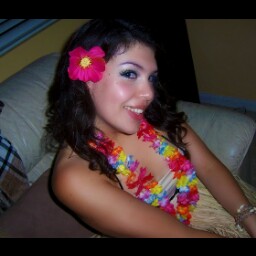 Christine Hernandez Photo 9