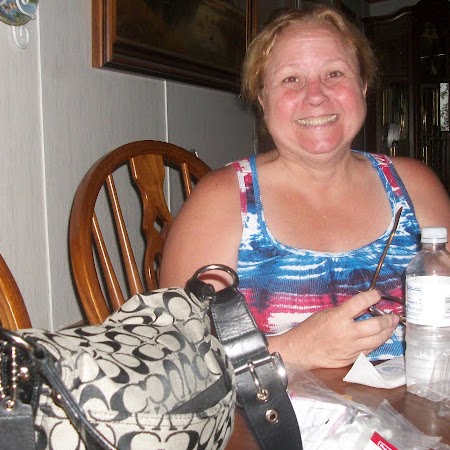 Kathy Hunter Photo 16