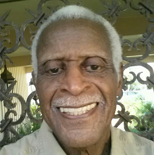 Charles Richards Photo 28