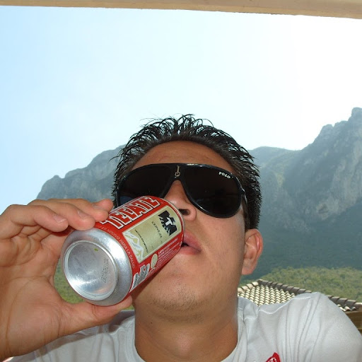 Cesar Aviles Photo 12