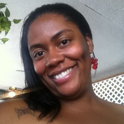 Stephanie Jeffries Photo 33