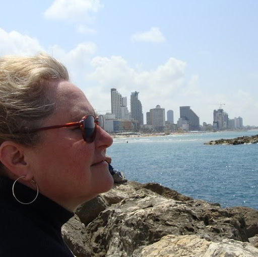 Susan Hendricks Photo 16