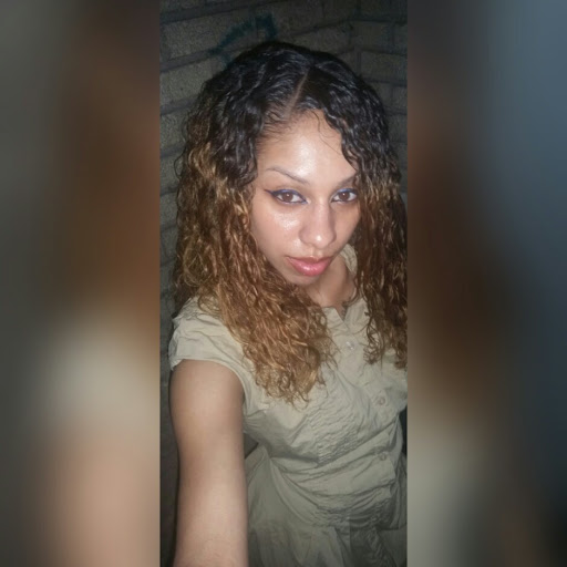 Cynthia Villanueva Photo 18
