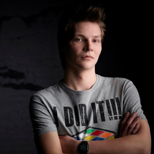 Richard Hoekstra Photo 13