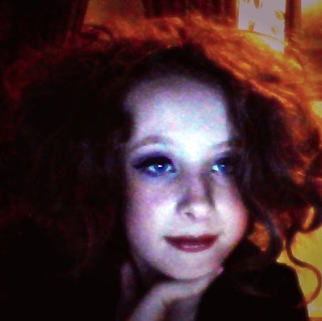 Ellen Young Photo 6