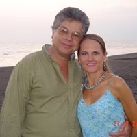 Debbie Escobar Photo 10
