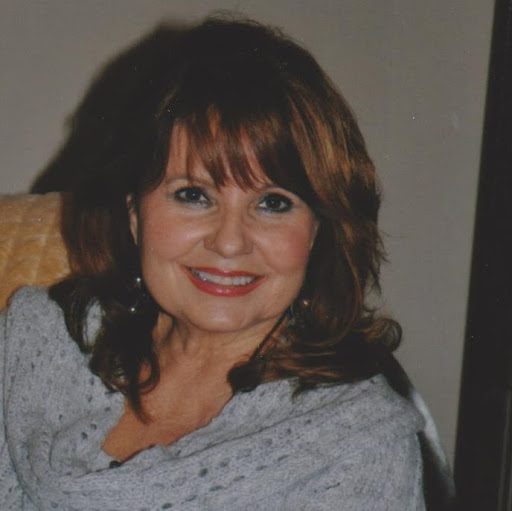 Peggy Cole Photo 19