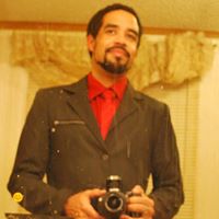 Quinton Stephens Photo 25