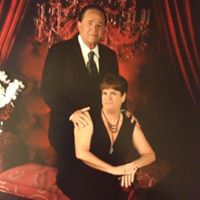 Kimberly Ledford Photo 22