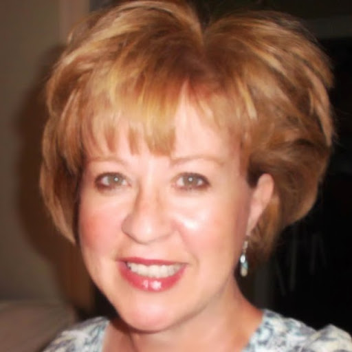 Ann Lorenz Photo 26