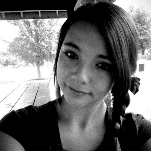 Haley Robison Photo 2