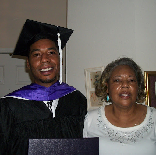 Julian Washington Photo 6