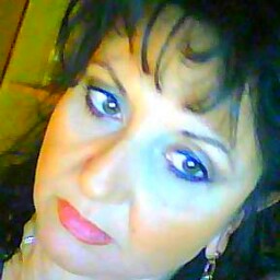 Roberta Pace Photo 10