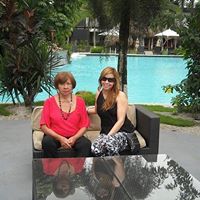 Julia Mccauley Photo 8