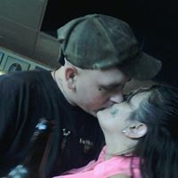 Kelly Britt Photo 16