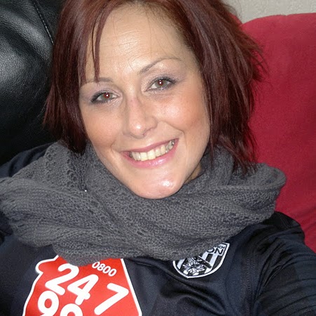 Ruth Bradley Photo 19