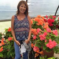 Catherine Schneider Photo 30