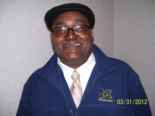 Johnnie Smith Photo 30