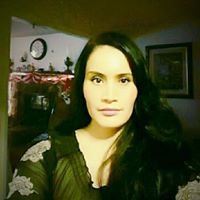 Adriana Robles Photo 36