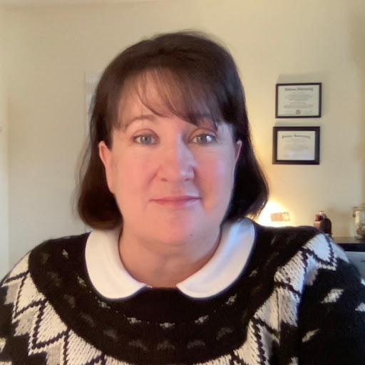 Elizabeth Daugherty Photo 15