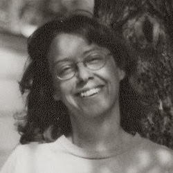 Michelle Anderson Photo 30