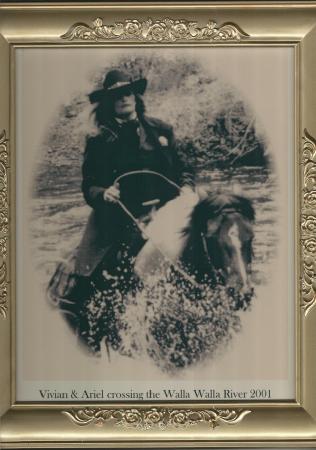 Vivian Brown Photo 27