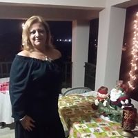 Elizabeth Santaella Photo 15