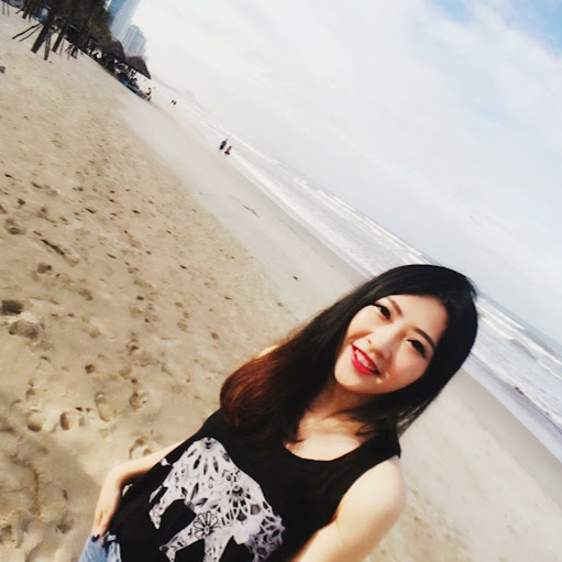 Lily Chen Photo 28