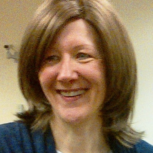 Elizabeth Whitehead Photo 37