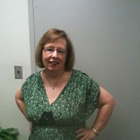Deborah Heard Photo 10