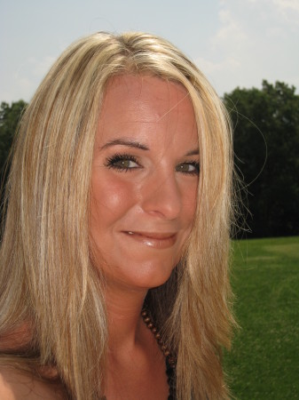 Julie Ford Photo 21