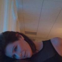 Julia Schneider Photo 3