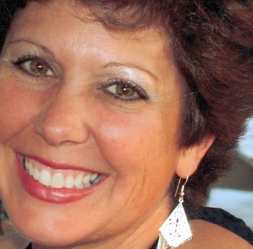 Cynthia Evans Photo 12